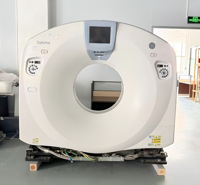 GE Optima540